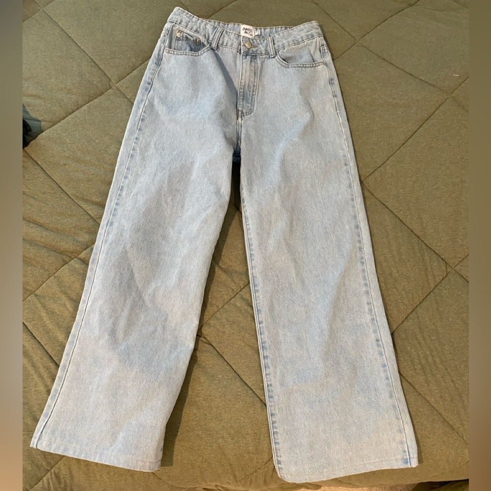 Princess Polly - women’s Chicago Denim Jeans
Size: 6 - Wide Leg - short length
